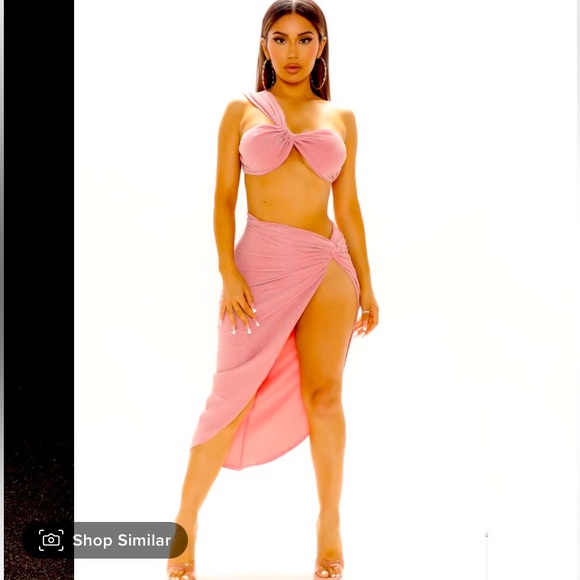 Fashion Nova Dresses & Skirts - NWT fashion nova outfit 💗